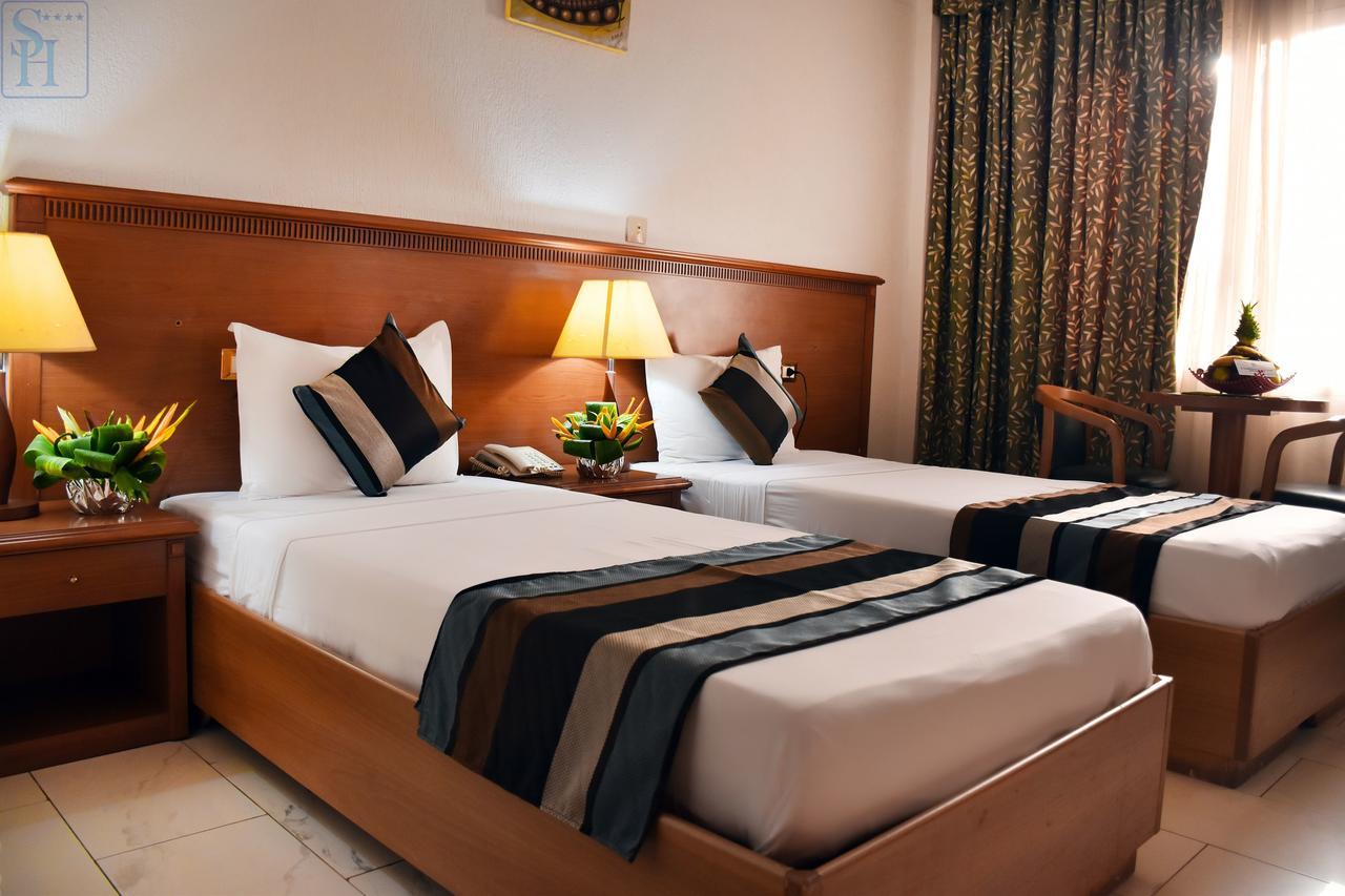 Hotel Splendid Ouagadougou Exteriér fotografie